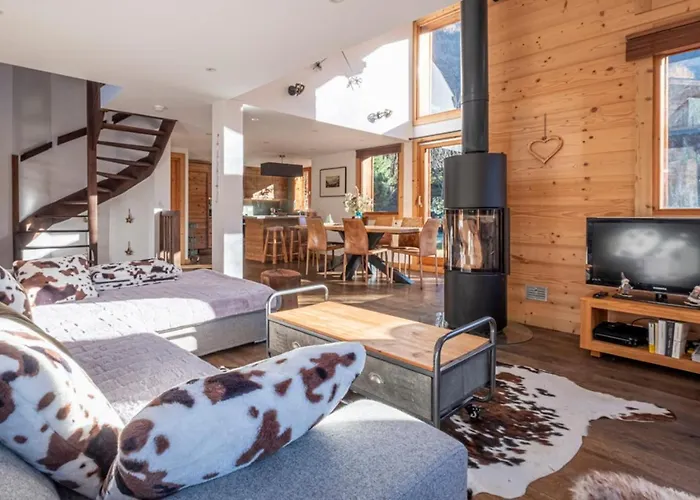 Шале And Spacious In Mont Blanc